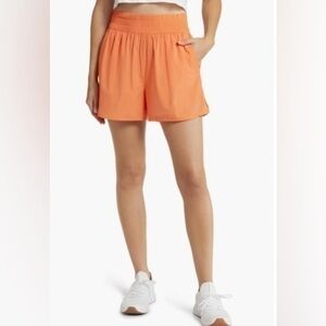 Sweaty Betty Relay Shell Shorts Size XL